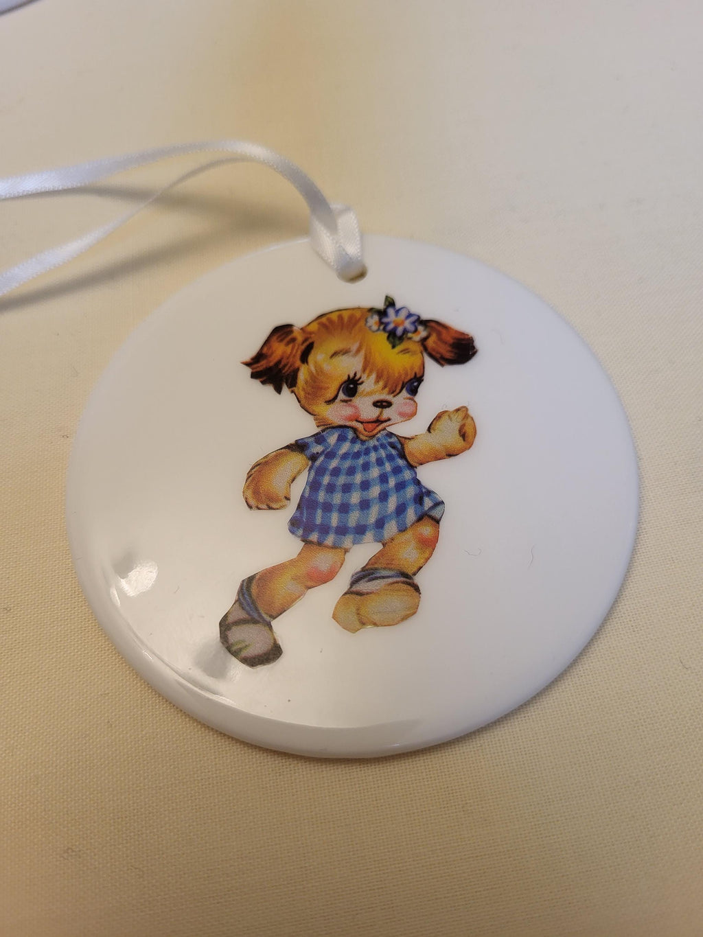 Personalized Ceramic Nursery Tag: Retro Kitsch Wall Hanging